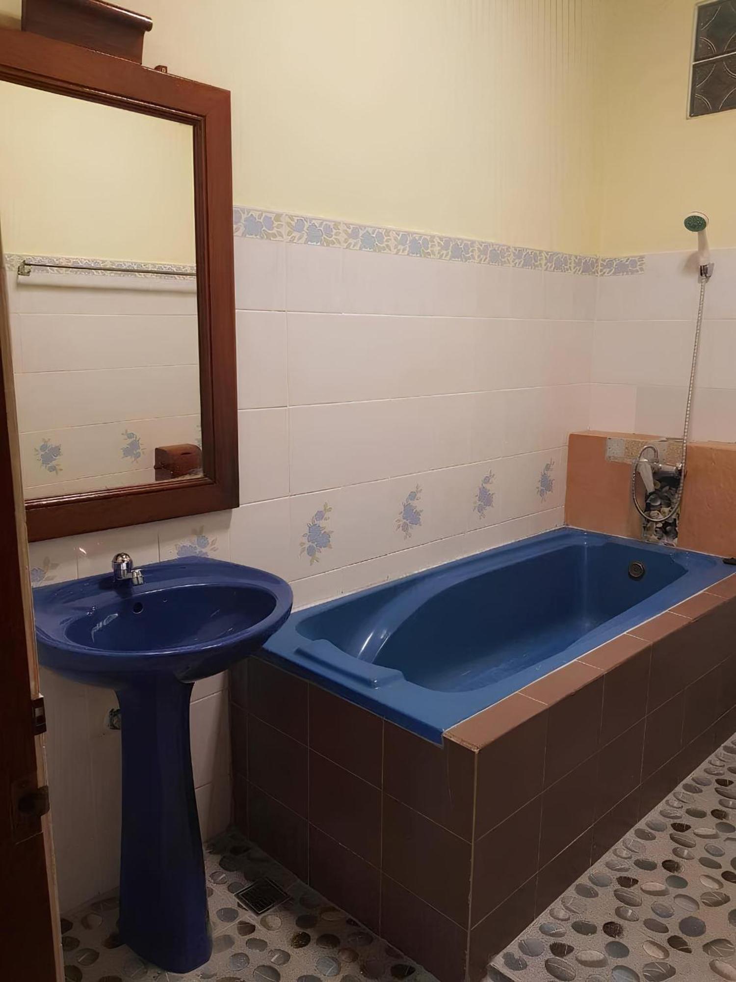 Sakura Wood House Otel Luang Prabang Dış mekan fotoğraf